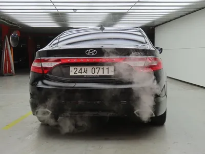 Hyundai Grandeur 2016, 146445 км, за 4360.75 USD