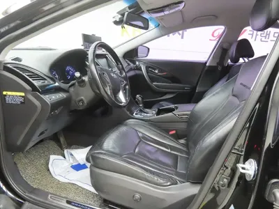 Hyundai Grandeur 2016, 146445 км, за 4360.75 USD