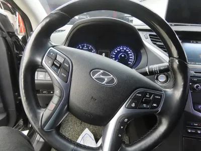 Hyundai Grandeur 2016, 146445 км, за 4360.75 USD - фото 8