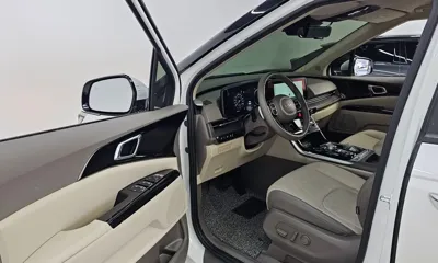 Kia Canival 2023, 25820 км, за 27961.42 USD - фото 10