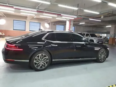 Genesis G90 2023, 80695 км, за 7246.95 USD