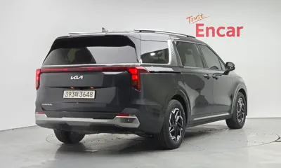 Kia Canival 2025, 23376 км, за 21086.74 USD