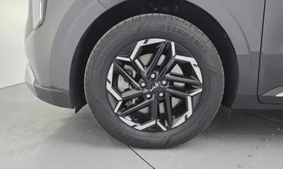 Kia Canival 2025, 23376 км, за 21086.74 USD