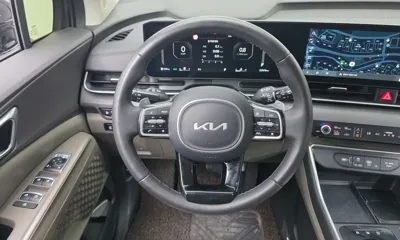 Kia Canival 2025, 23376 км, за 21086.74 USD - фото 13