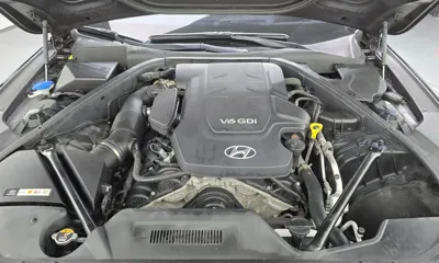Hyundai Genesis 2016, 112453 км, за 8923.86 USD - фото 6