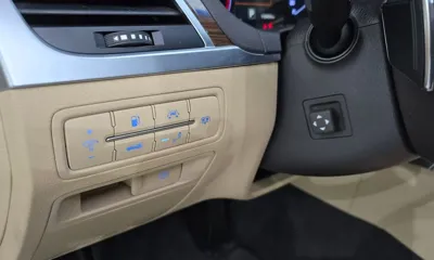 Hyundai Genesis 2016, 112453 км, за 8923.86 USD - фото 16