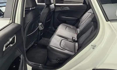 Kia Sportage 2024, 88988 км, за 16113.39 USD - фото 12