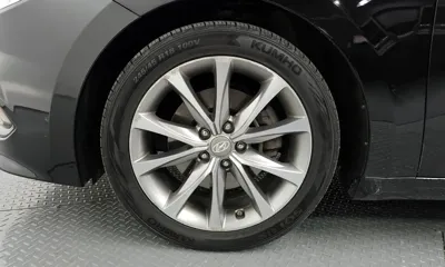 Hyundai Grandeur 2015, 199137 км, за 2642.38 USD