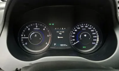 Hyundai Grandeur 2015, 199137 км, за 2642.38 USD - фото 8