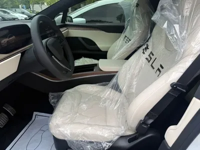 Tesla Model X 2026, 367 км, за 102571.46 USD - фото 9