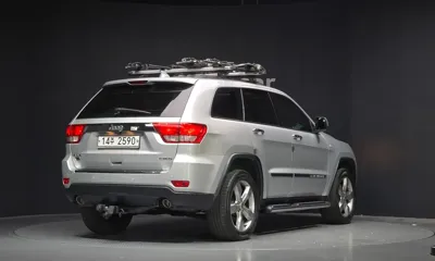 Jeep Cherokee 2013, 146476 км, за 4532.32 USD