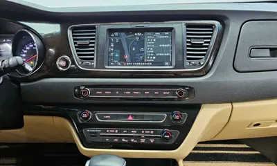 Kia Canival 2019, 123120 км, за 10589.32 USD - фото 14