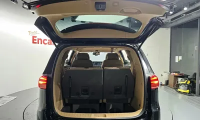 Kia Canival 2019, 123120 км, за 10589.32 USD - фото 20