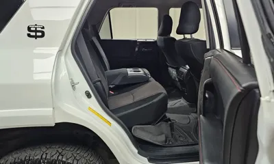 Toyota 4Runner 2015, 107506 км, за 37483.41 USD - фото 12