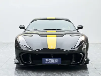 Ferrari 812 2023, 600 км, за 2916923.36 USD
