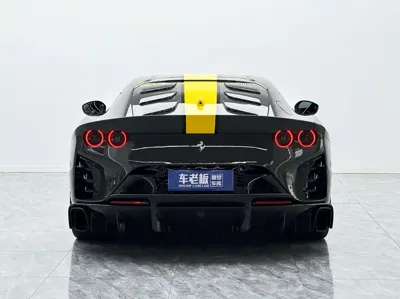Ferrari 812 2023, 600 км, за 2916923.36 USD