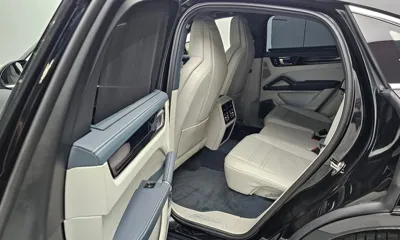 Porsche Cayenne 2020, 22270 км, за 83911.45 USD - фото 12