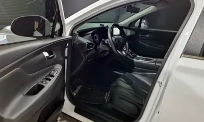 Hyundai Santafe 2023, 78140 км, за 18443.04 USD - фото 10