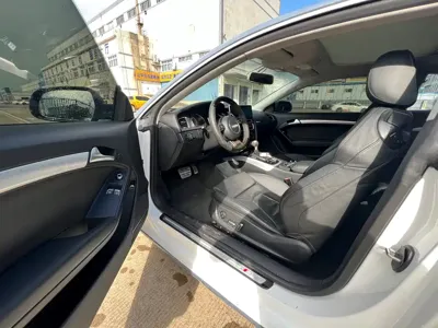 Audi A5 (Import) 2013, 110000 км, за 5839.72 USD
