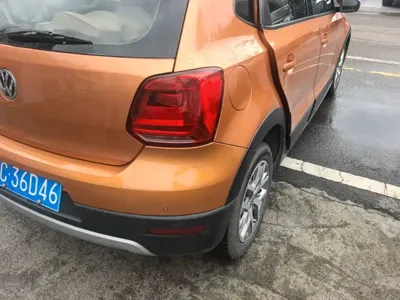 Volkswagen Polo 2014, 66000 км, за 3751.12 USD - фото 8