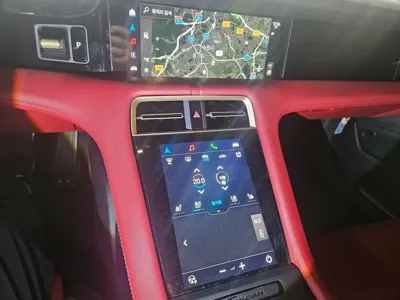 Porsche Taycan 2025, 25200 км, за 109003.25 USD - фото 8