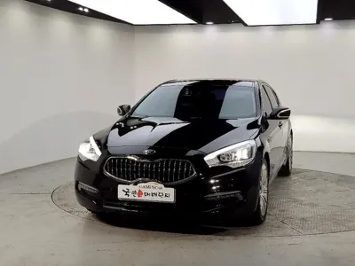Kia K9 2014, 170000 км, за 4260.21 USD