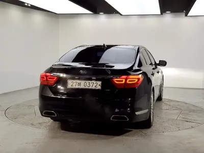Kia K9 2014, 170000 км, за 4260.21 USD