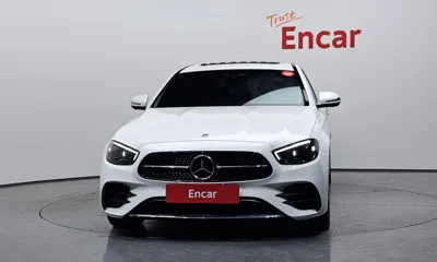 Mercedes-Benz E-Class 2022, 29281 км, за 30459.2 USD