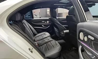 Mercedes-Benz E-Class 2022, 29281 км, за 30459.2 USD - фото 12
