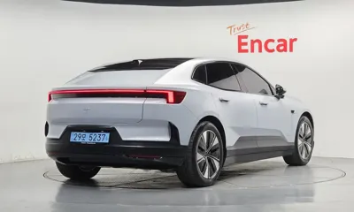Polestar Polestar 4 2025, 24384 км, за 41368.1 USD
