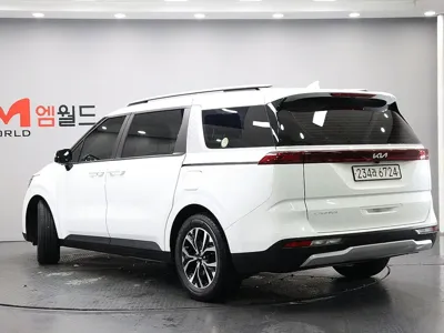 Kia Canival 2023, 26176 км, за 19364.58 USD