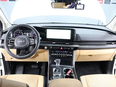 Kia Canival 2023, 26176 км, за 19364.58 USD - фото 14