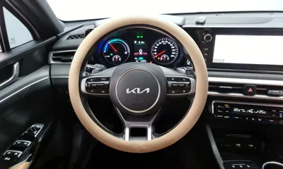Kia K5 2023, 118420 км, за 11297.95 USD - фото 13