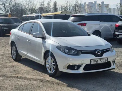 Renault-KoreaSamsung SM3 · 2015 год