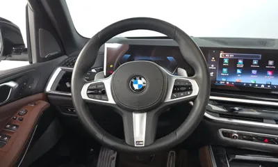 BMW X5 2025, 29564 км, за 70970.86 USD - фото 13