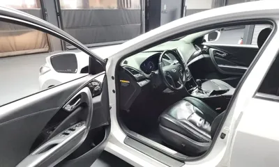 Hyundai Grandeur 2014, 155784 км, за 3216.49 USD - фото 10