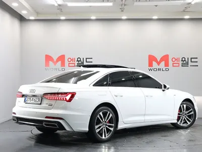 Audi A6 2021, 64500 км, за 24380.57 USD