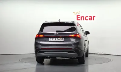 Hyundai Santafe 2023, 17734 км, за 19209.47 USD