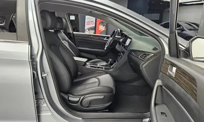 Hyundai Sonata 2015, 83209 км, за 5754.96 USD - фото 12