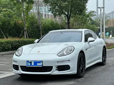 Porsche Panamera · 2016 год
