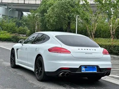 Porsche Panamera 2016, 80000 км, за 25882.37 USD
