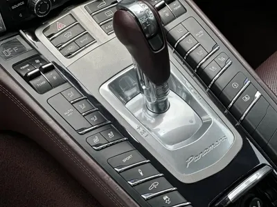 Porsche Panamera 2016, 80000 км, за 25882.37 USD - фото 14