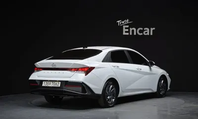 Hyundai Avante 2024, 37968 км, за 13544.76 USD