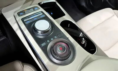 Genesis GV70 2024, 51271 км, за 25272.42 USD - фото 9