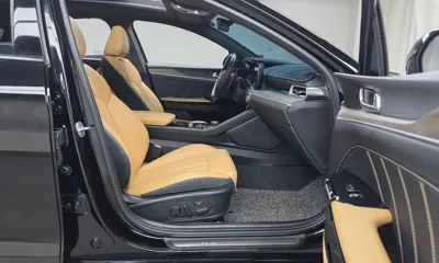 Kia K5 2021, 62428 км, за 15562.9 USD - фото 11