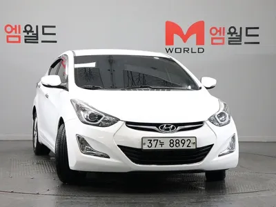 Hyundai Avante 2014, 157528 км, за 3807.27 USD