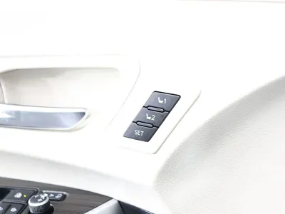 Toyota Sienna 2023, 33945 км, за 32461.65 USD - фото 11