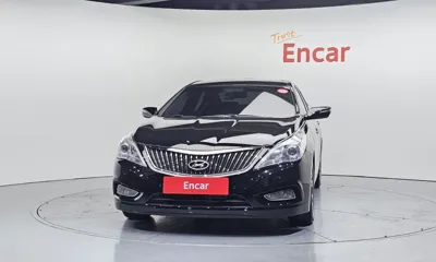 Hyundai Grandeur 2012, 137491 км, за 2774.83 USD