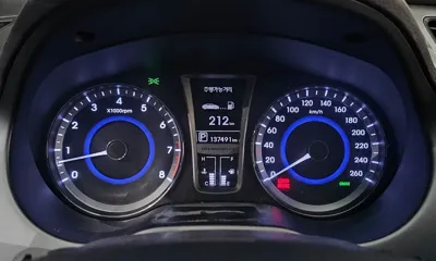Hyundai Grandeur 2012, 137491 км, за 2774.83 USD - фото 8
