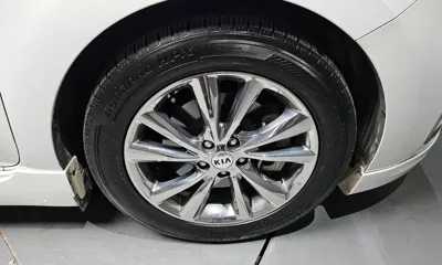 Kia Canival 2019, 100065 км, за 13218.72 USD